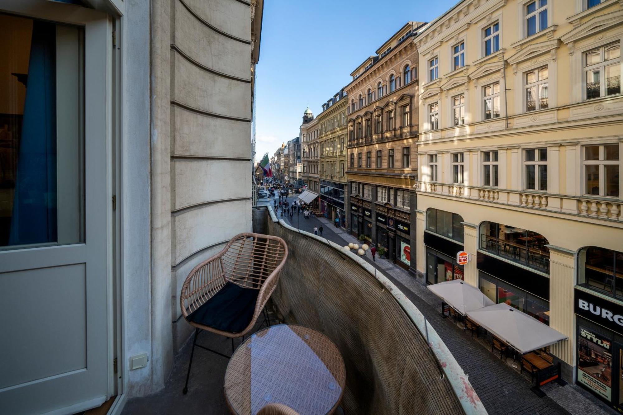 Old Town - Aparthotel Michalska Praha Bagian luar foto