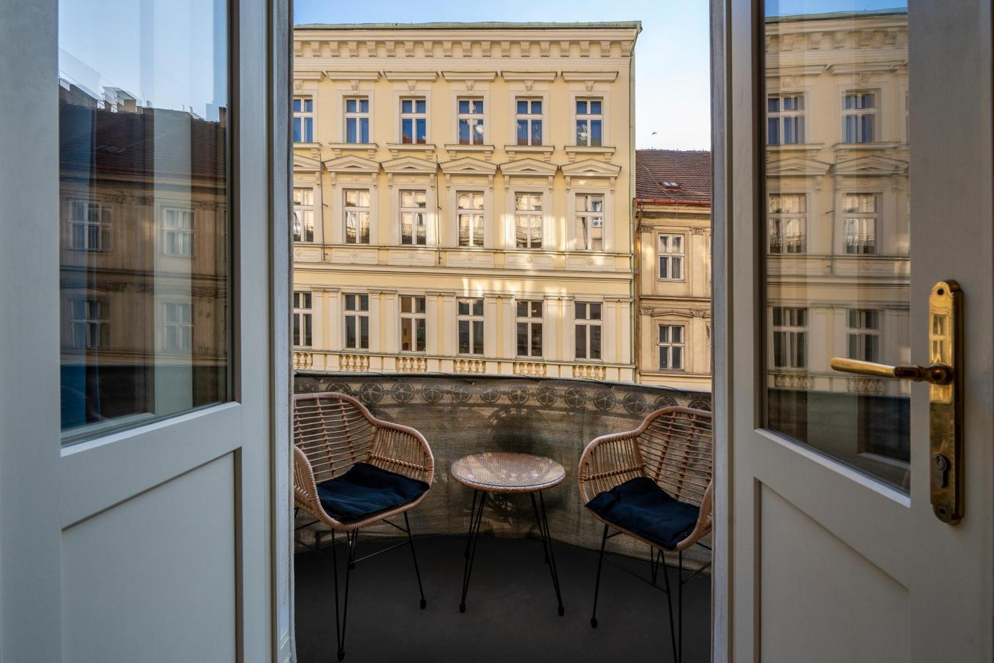 Old Town - Aparthotel Michalska Praha Bagian luar foto