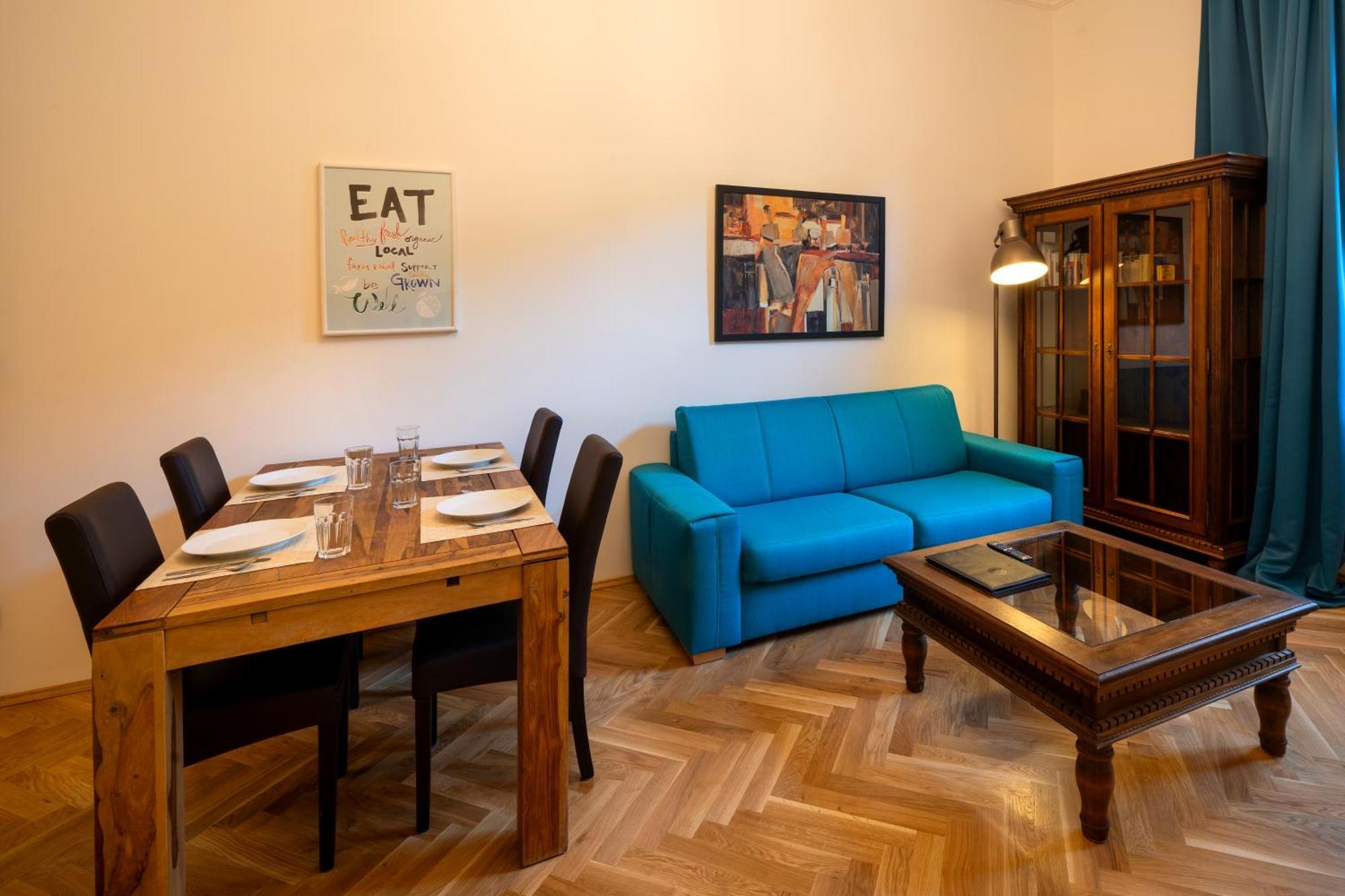 Old Town - Aparthotel Michalska Praha Bagian luar foto